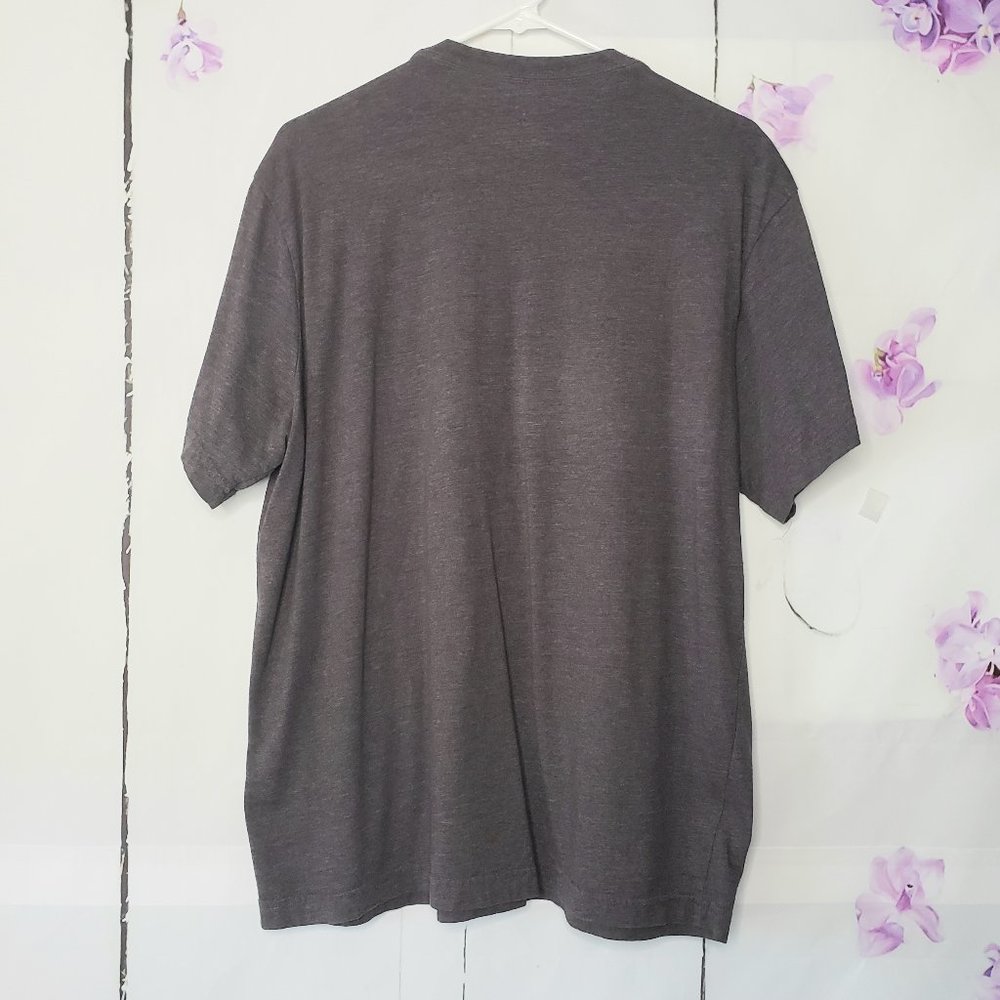 *SOLD* Majestic Graphic White Sox Applique Tee - Picture 2 of 6